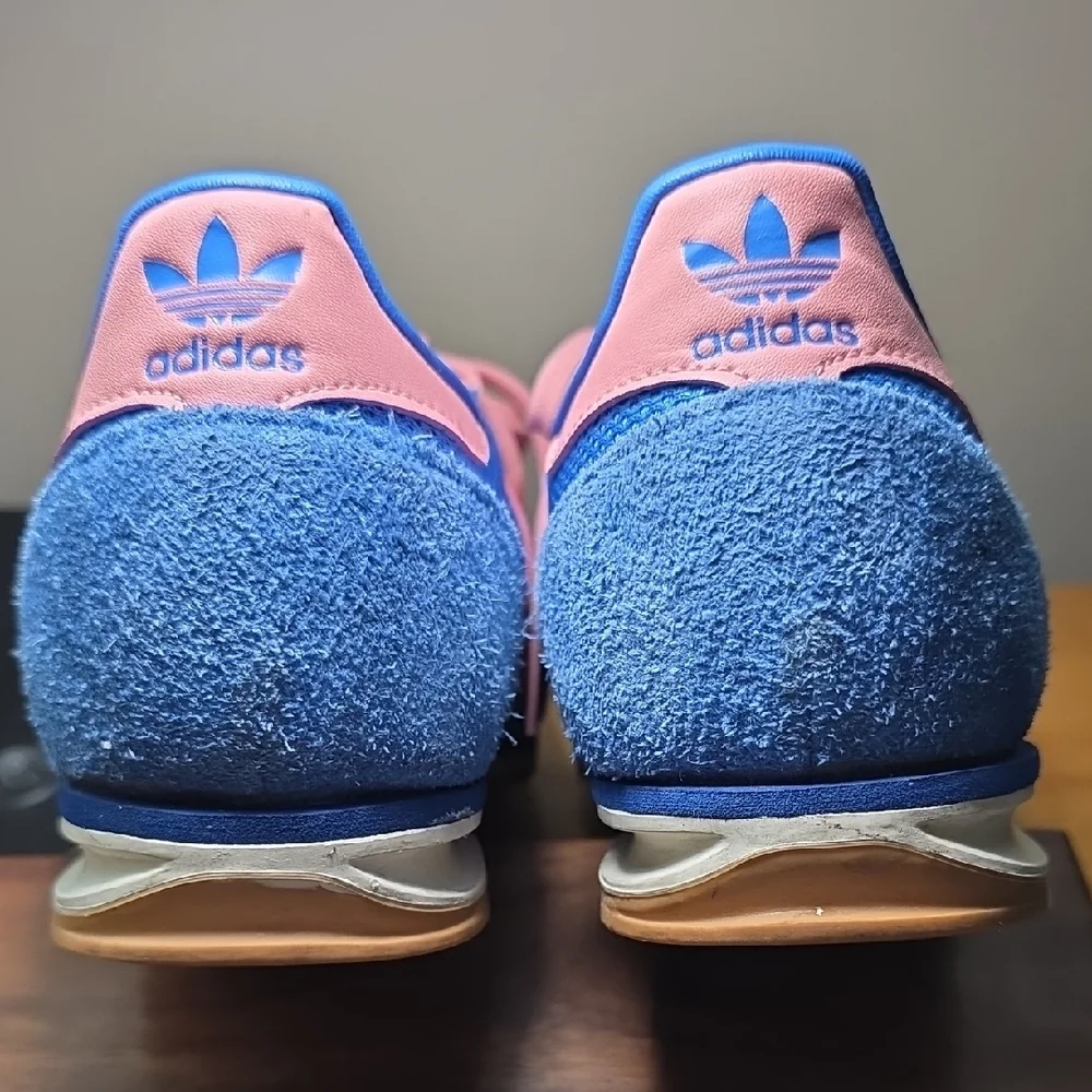 adidas Women’s Blue and Pink Sneakers